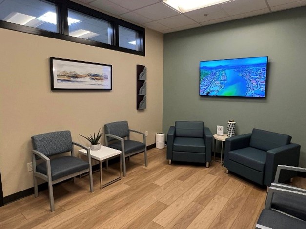 The waiting area in Hearing Advantage Inc in Poulsbo